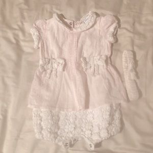 BaBy girl pink romper with headbad